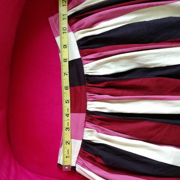 Modcloth x Collectif Swing Skirt Pink Valentine's 1950s Style - Picture 3 of 6